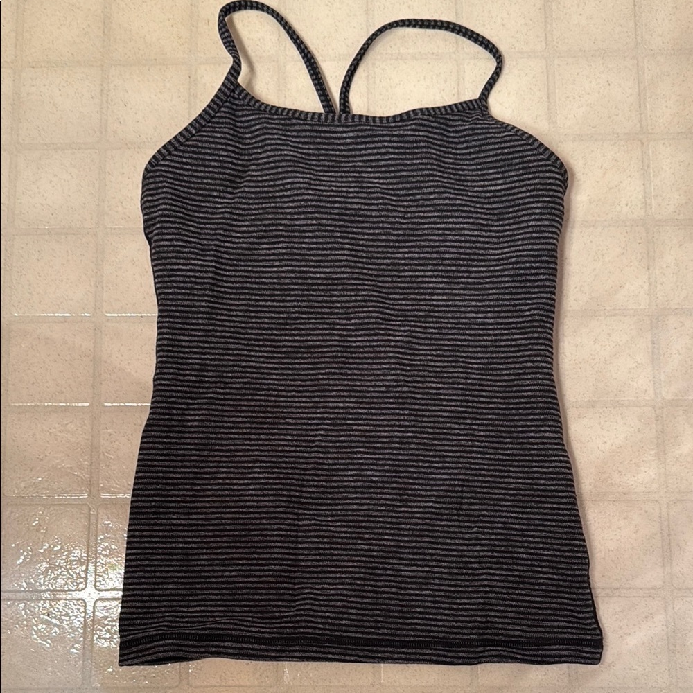 Lululemon women’s size 6 Black and Gray Striped Top